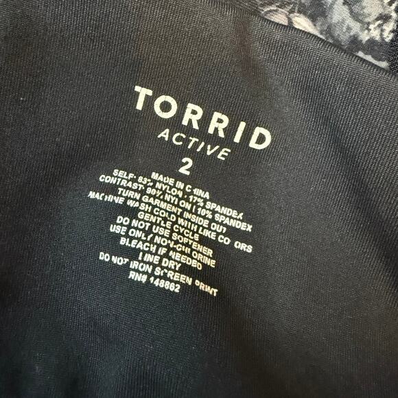 Torrid Active 2 foil floral skull lace inlay low impact sports bra top BC 2693 - Picture 4 of 11